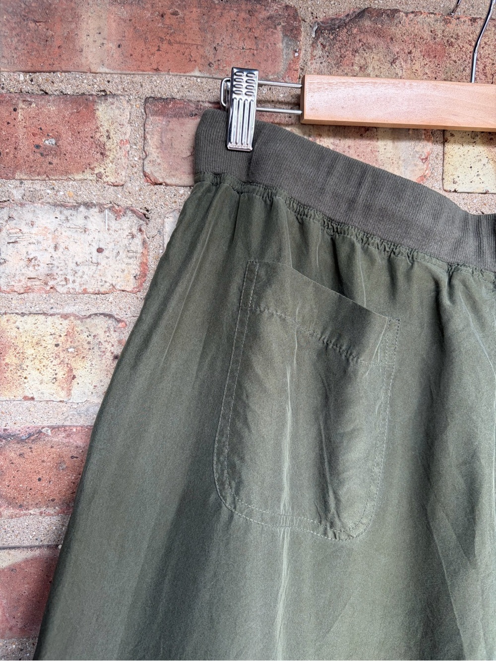 Moda International Silk Drawstring Joggers - Picture 8 of 11